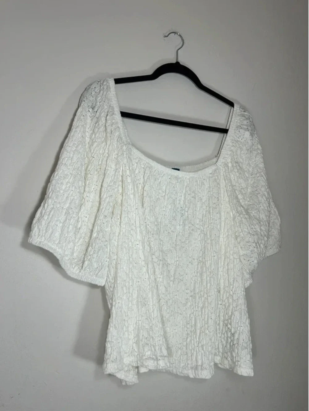 Old Navy White Eyelet Babydoll Puffy Sleeve Top